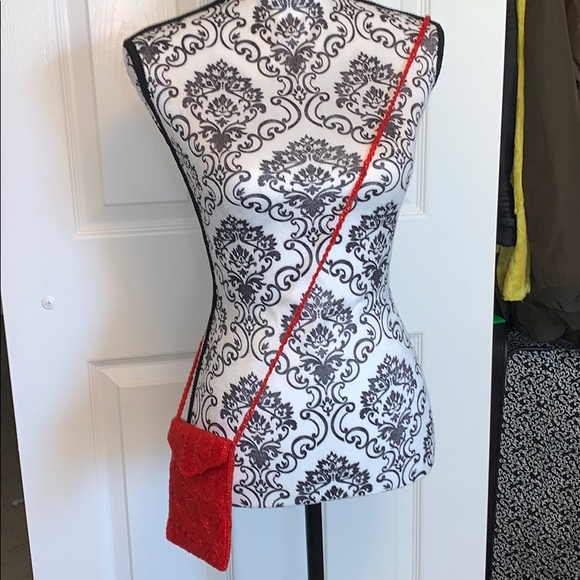 Vintage Red Beaded Crossbody / Satchel - Picture 4 of 14